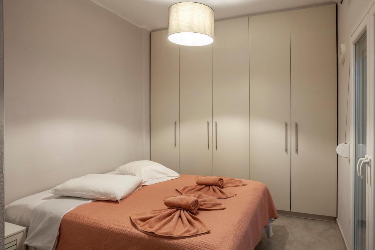 Be Queen-Your Urban Stay Thessaloniki Exterior photo